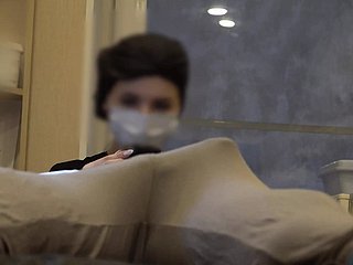 在美容师约会的隆起迪克·弗莱克