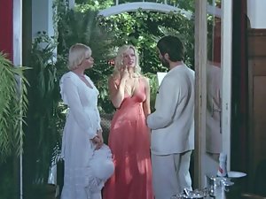 Brigitte Lahaie dalam Last resting-place Nichten der Frau Oberst (1980)