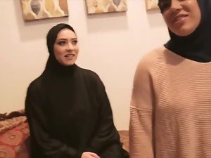 무슬림 처녀 파티 BBC
