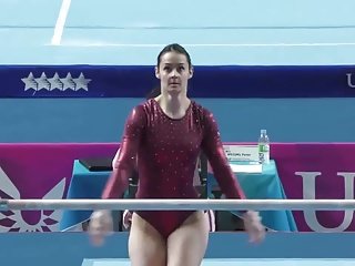 PAWG gymnaste